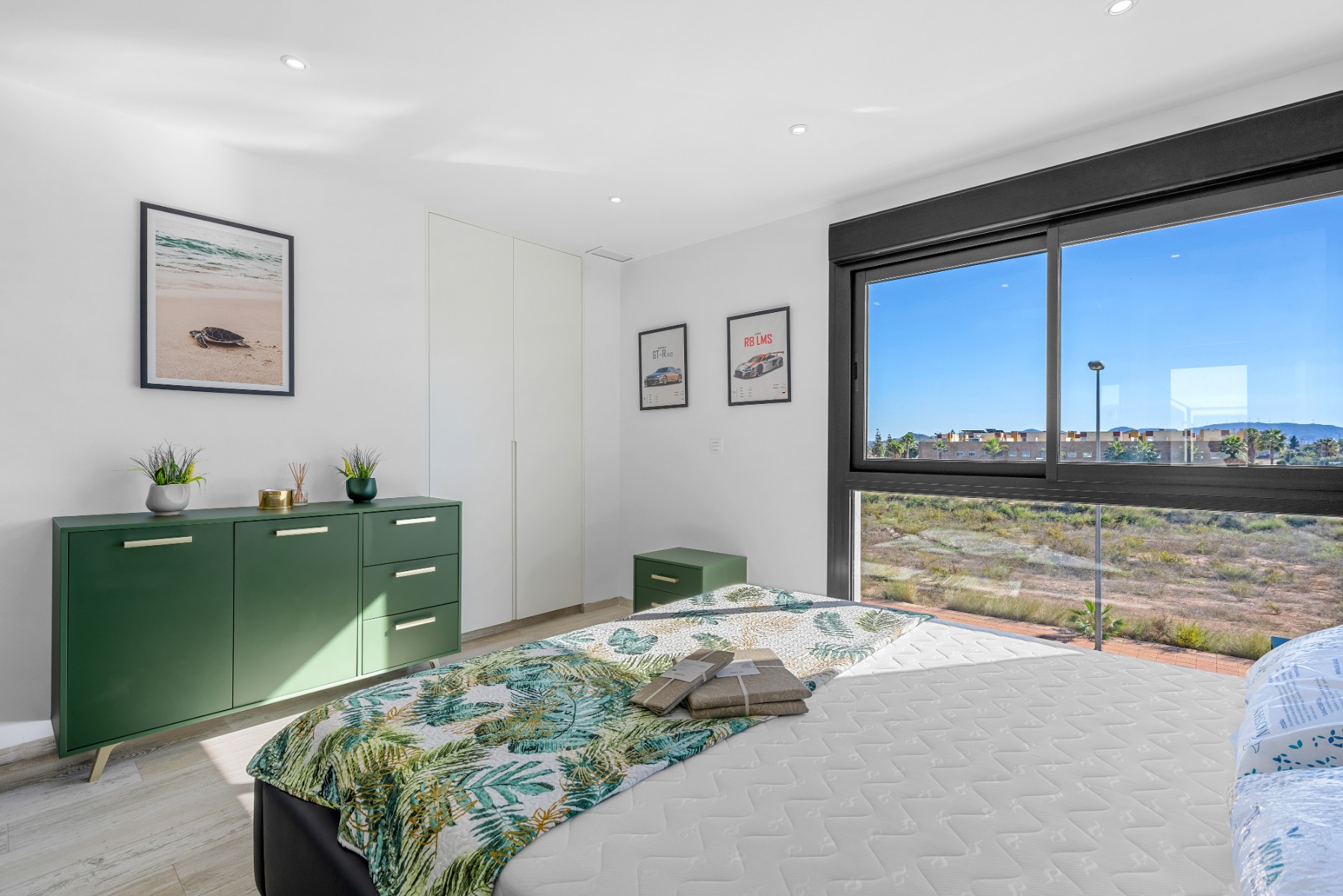 4 Bed, 3 Bath, HouseFor Sale, Los Alcazares, Murcia