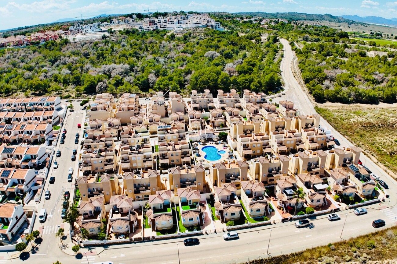 3 Bed, 2 Bath, HouseFor Sale, San Miguel de Salinas, Alicante