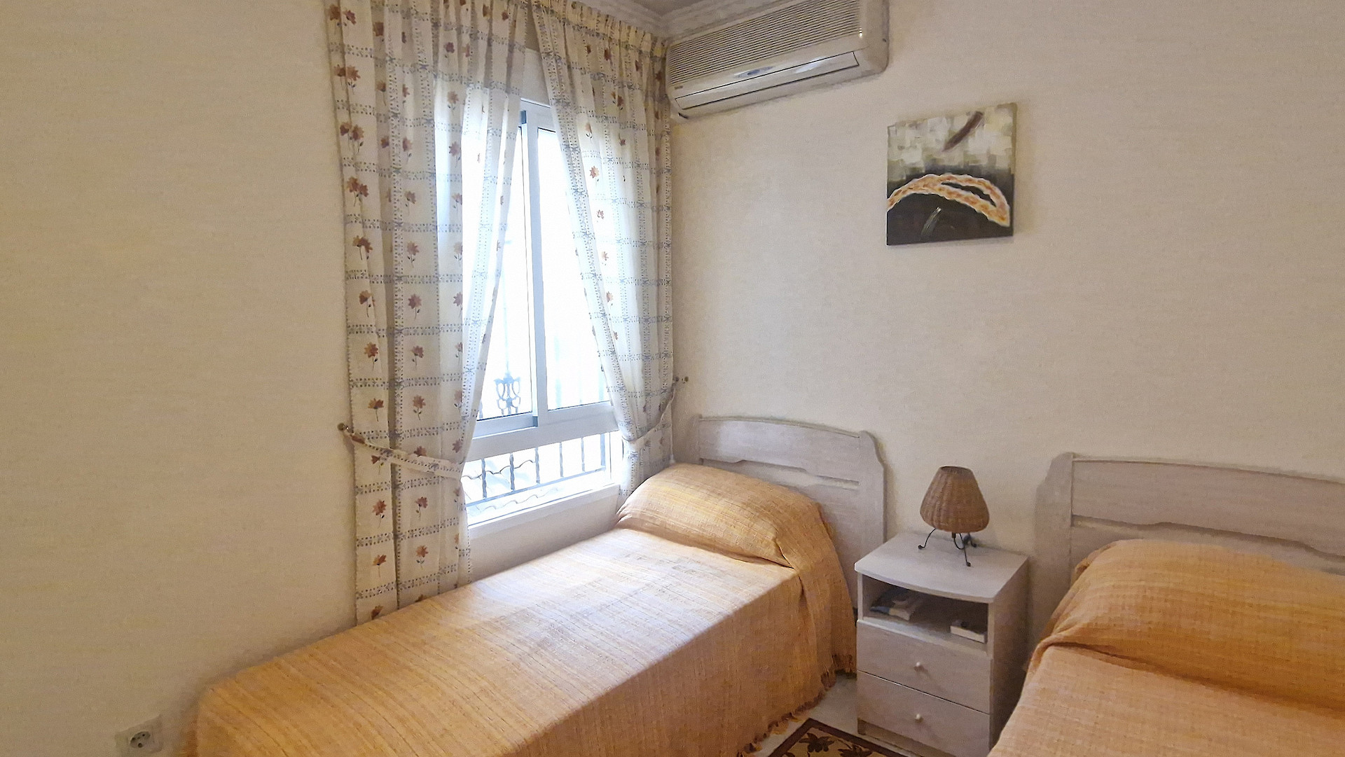 2 Bed, 1 Bath, HouseFor Sale, Orihuela Costa, Alicante