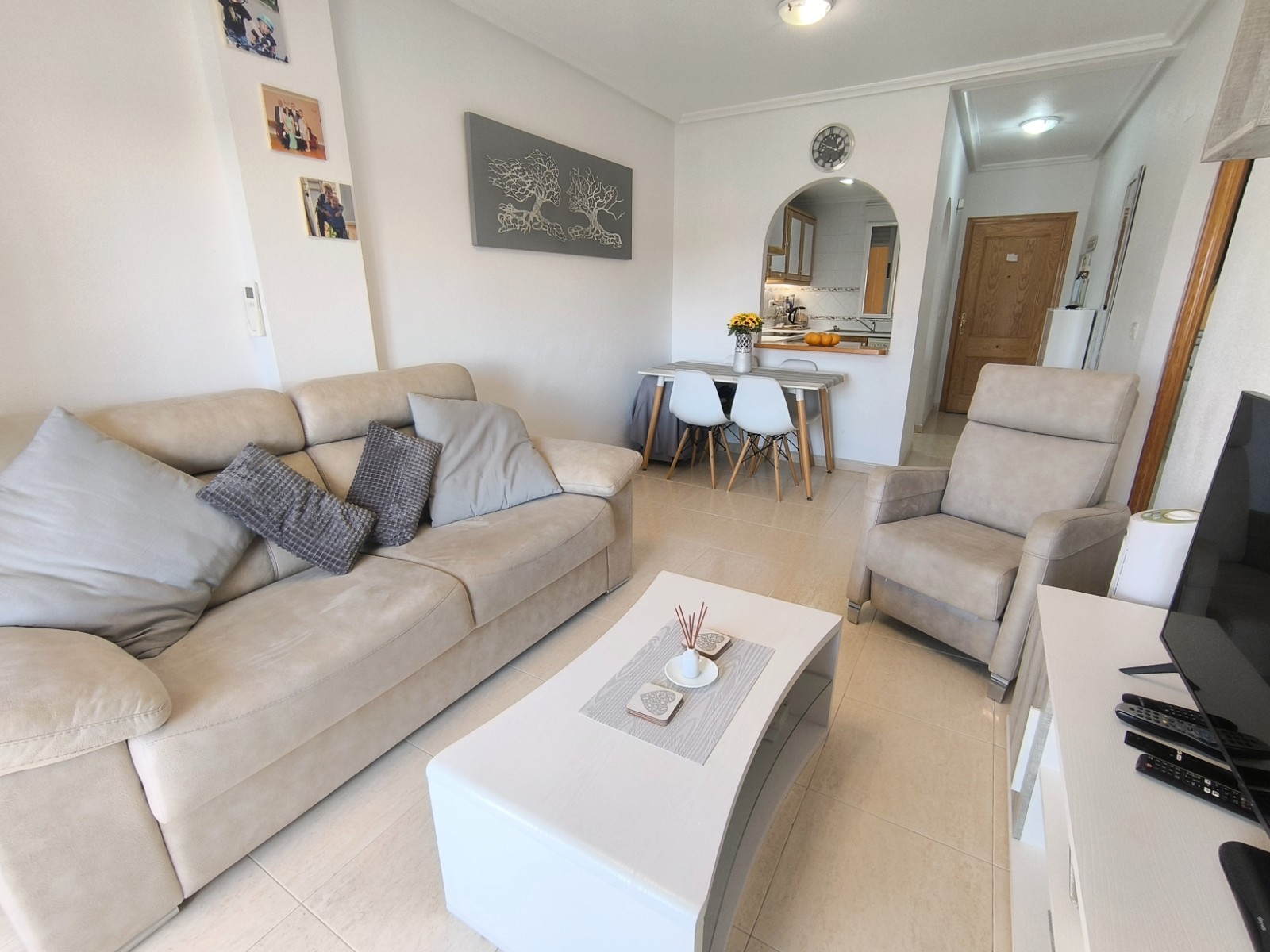 2 Bed, 1 Bath, ApartmentFor Sale, Algorfa, Alicante