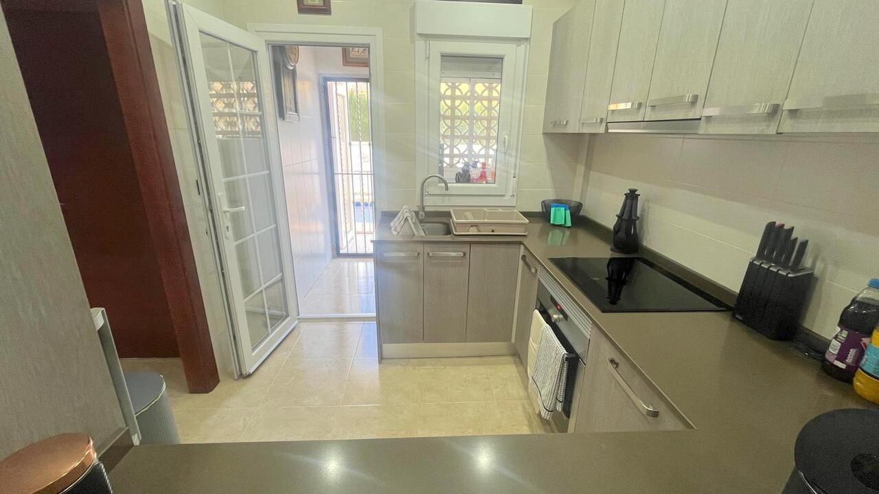 3 Bed, 2 Bath, HouseFor Sale, Algorfa, Alicante