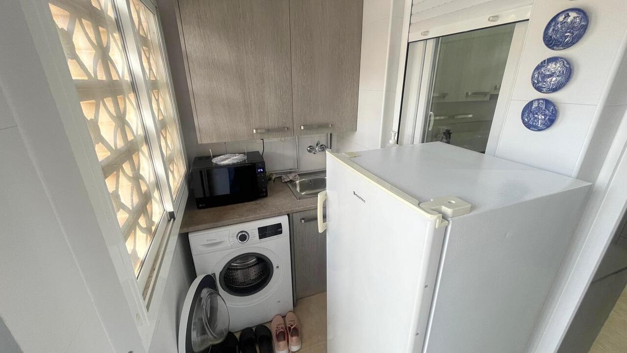 3 Bed, 2 Bath, HouseFor Sale, Algorfa, Alicante