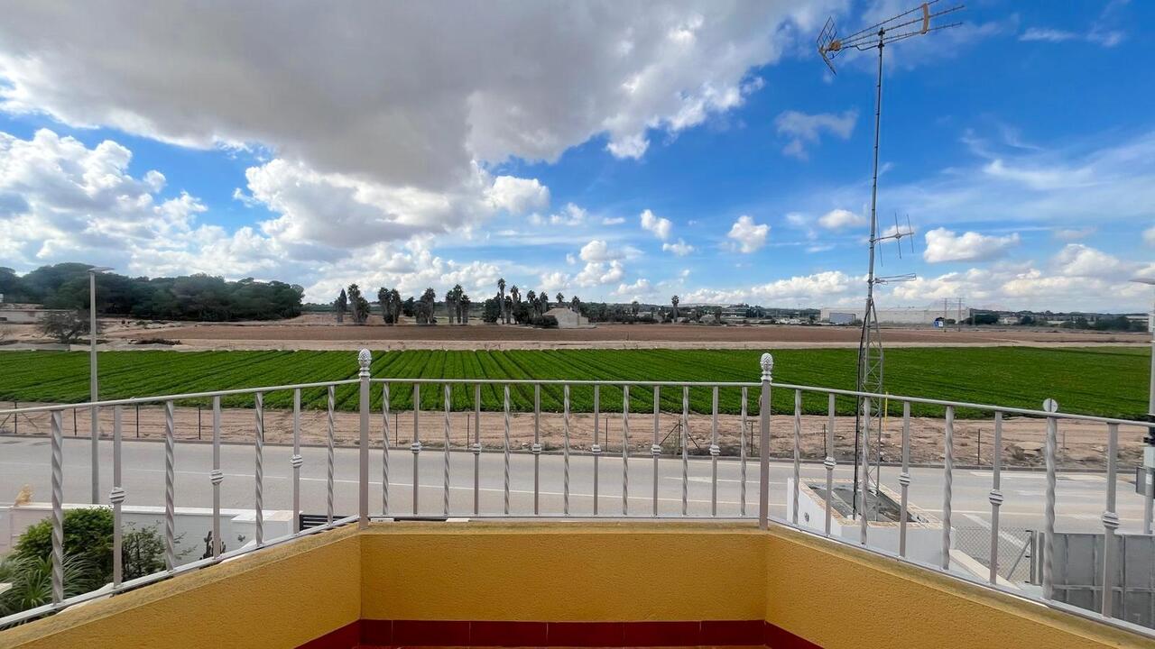 3 Bed, 2 Bath, HouseFor Sale, Algorfa, Alicante