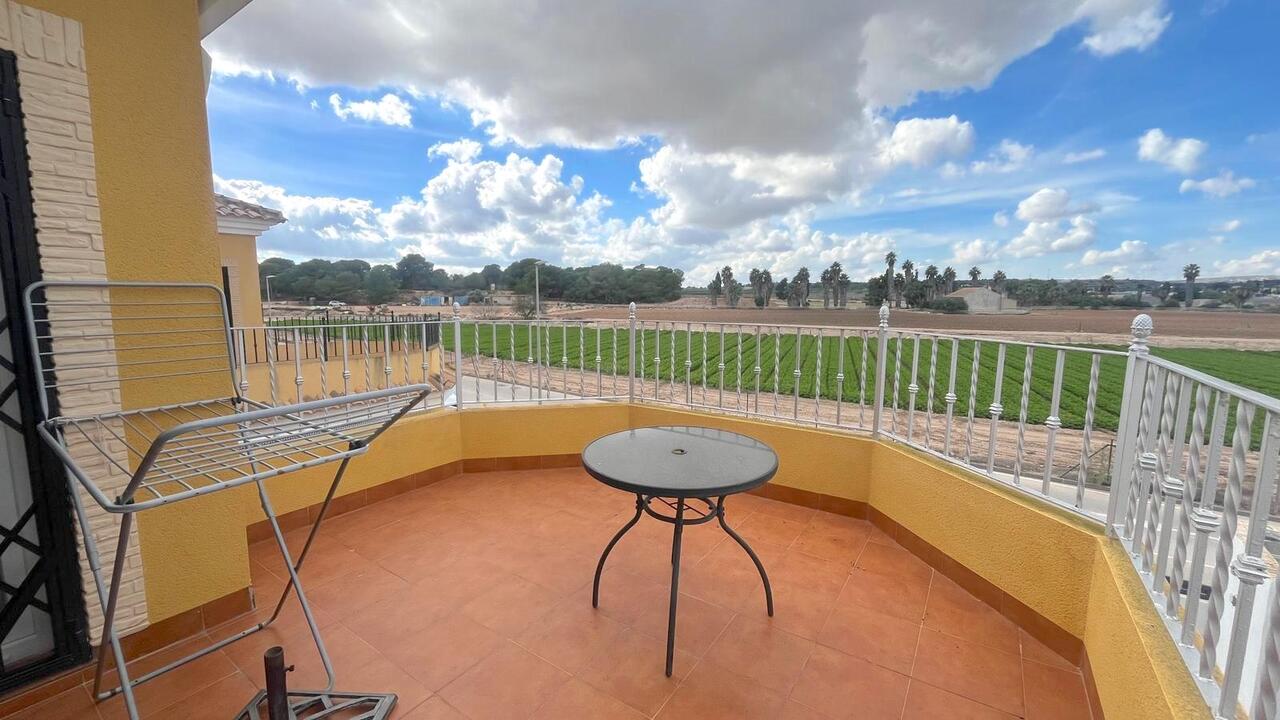 3 Bed, 2 Bath, HouseFor Sale, Algorfa, Alicante