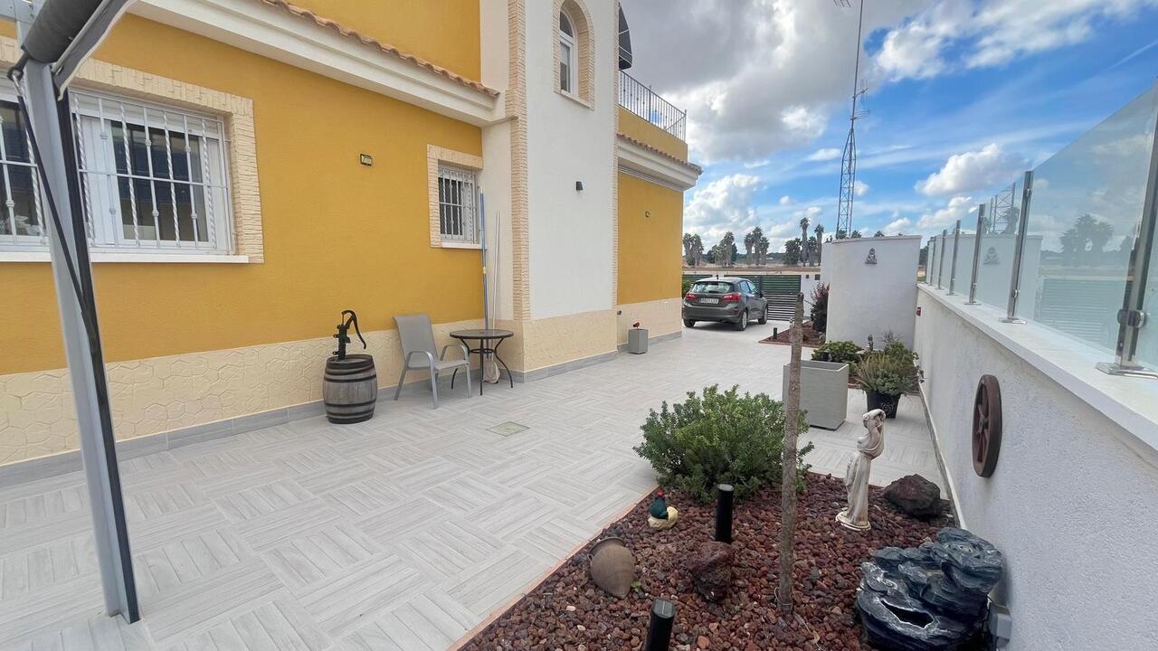3 Bed, 2 Bath, HouseFor Sale, Algorfa, Alicante