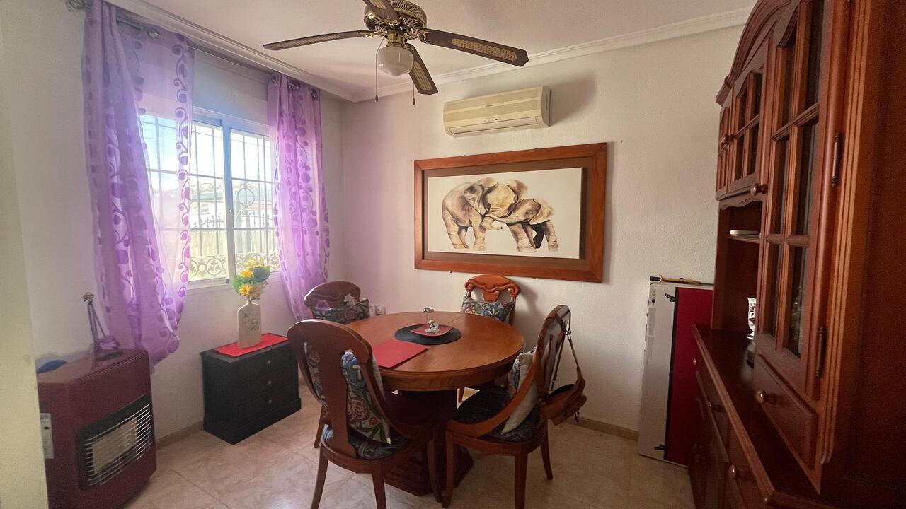 3 Bed, 2 Bath, HouseFor Sale, Torrevieja