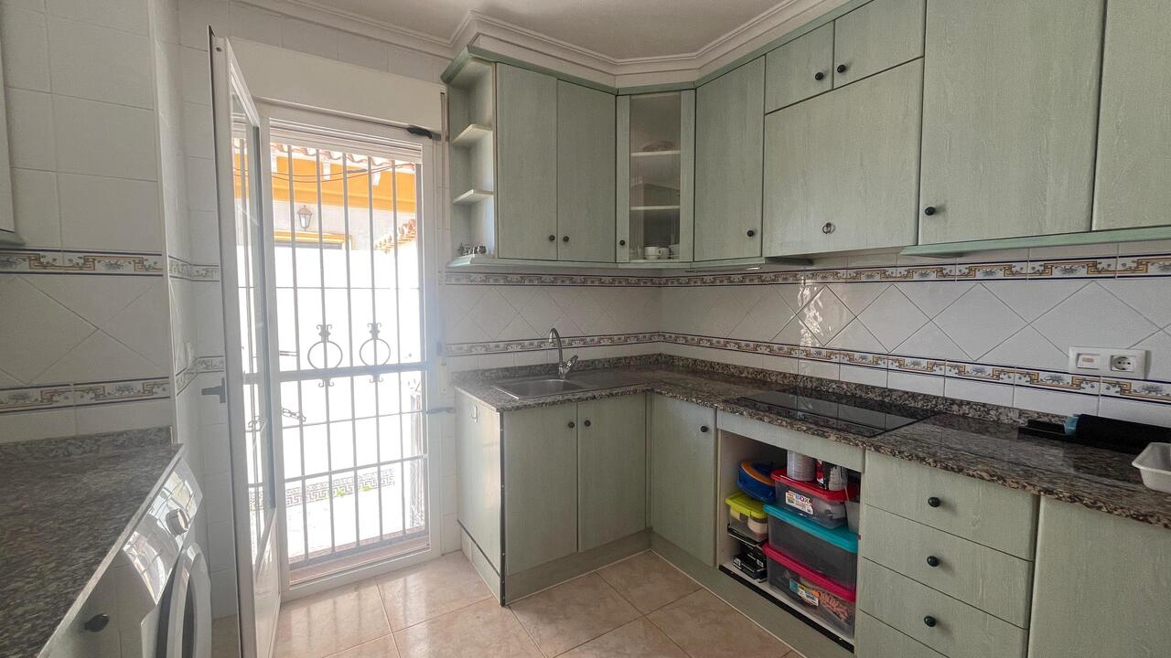 3 Bed, 2 Bath, HouseFor Sale, Torrevieja