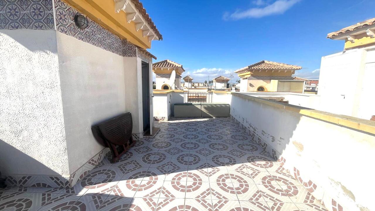 3 Bed, 2 Bath, HouseFor Sale, Torrevieja