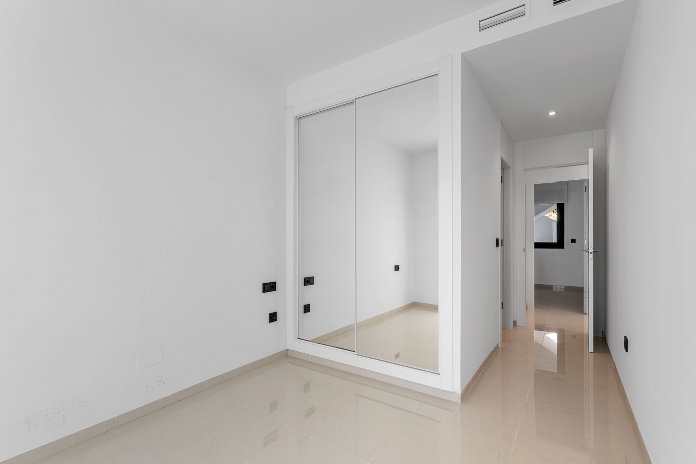 2 Bed, 2 Bath, ApartmentFor Sale, Guardamar Del Segura, Alicante