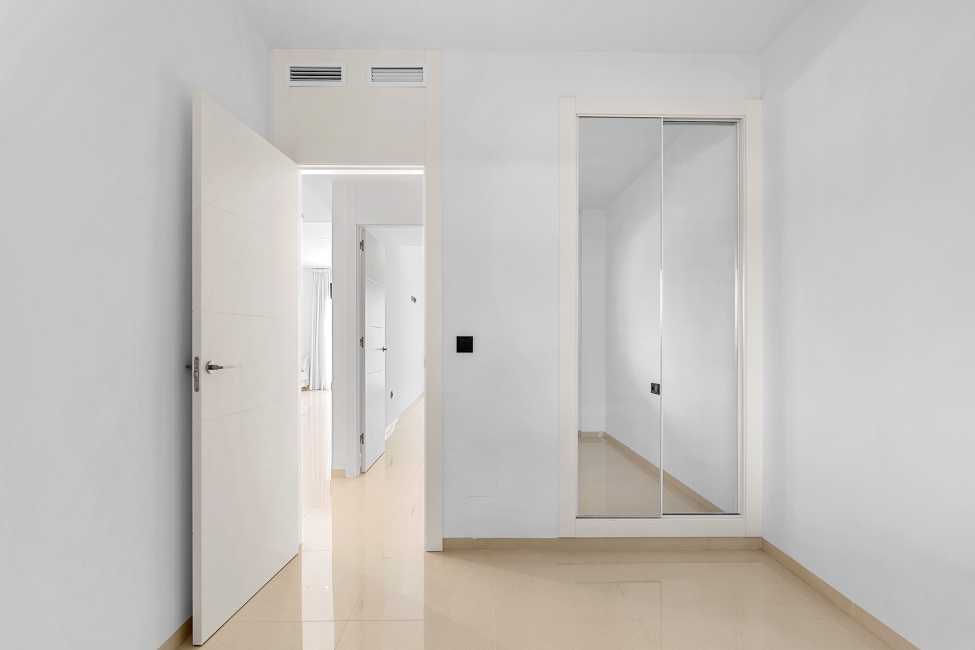 2 Bed, 2 Bath, ApartmentFor Sale, Guardamar Del Segura, Alicante