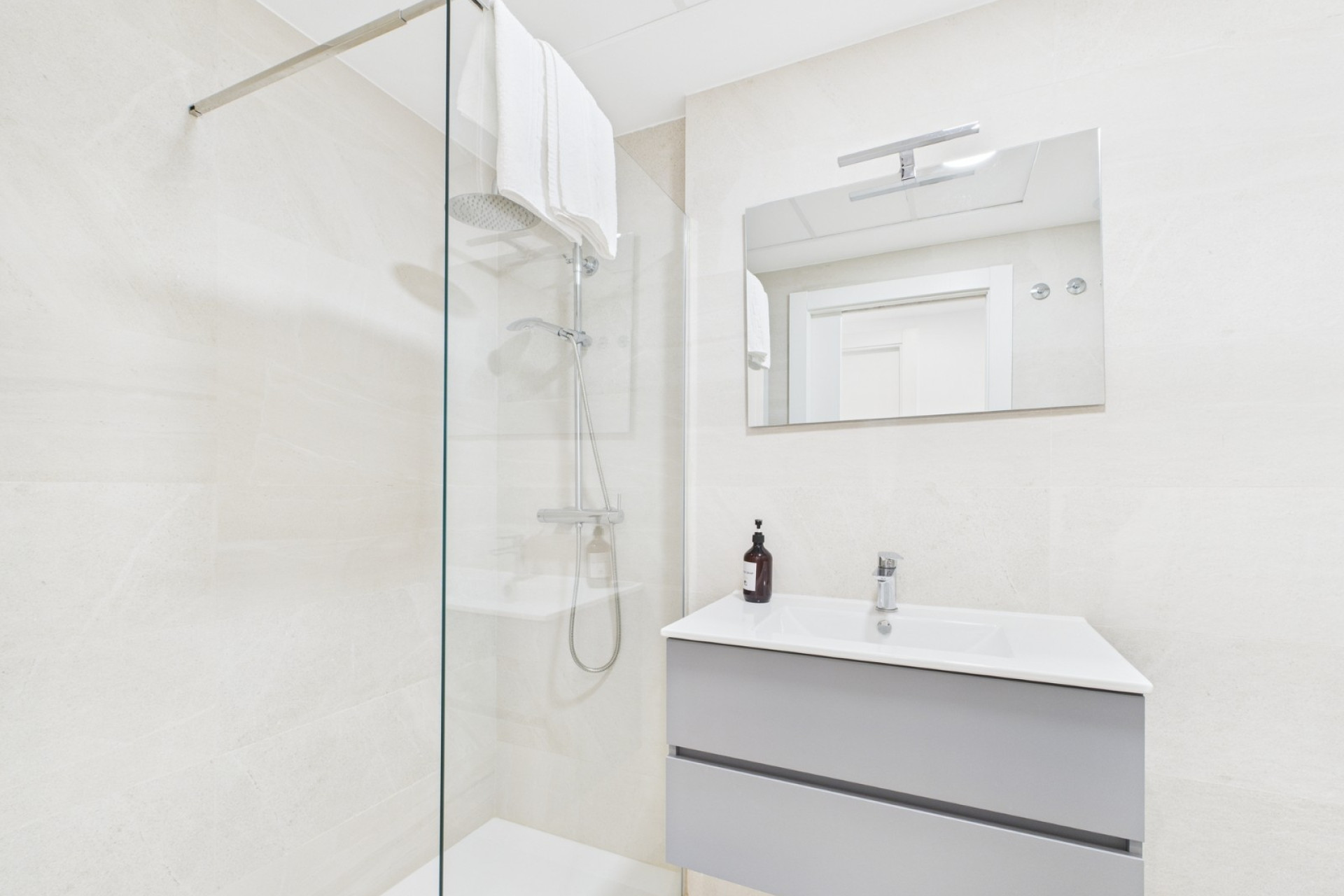 2 Bed, 2 Bath, ApartmentFor Sale, Santa Rosalia Resort, Murcia