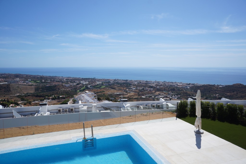 2 Bed, 2 Bath, ApartmentFor Sale, Rincón de la Victoria, Malaga
