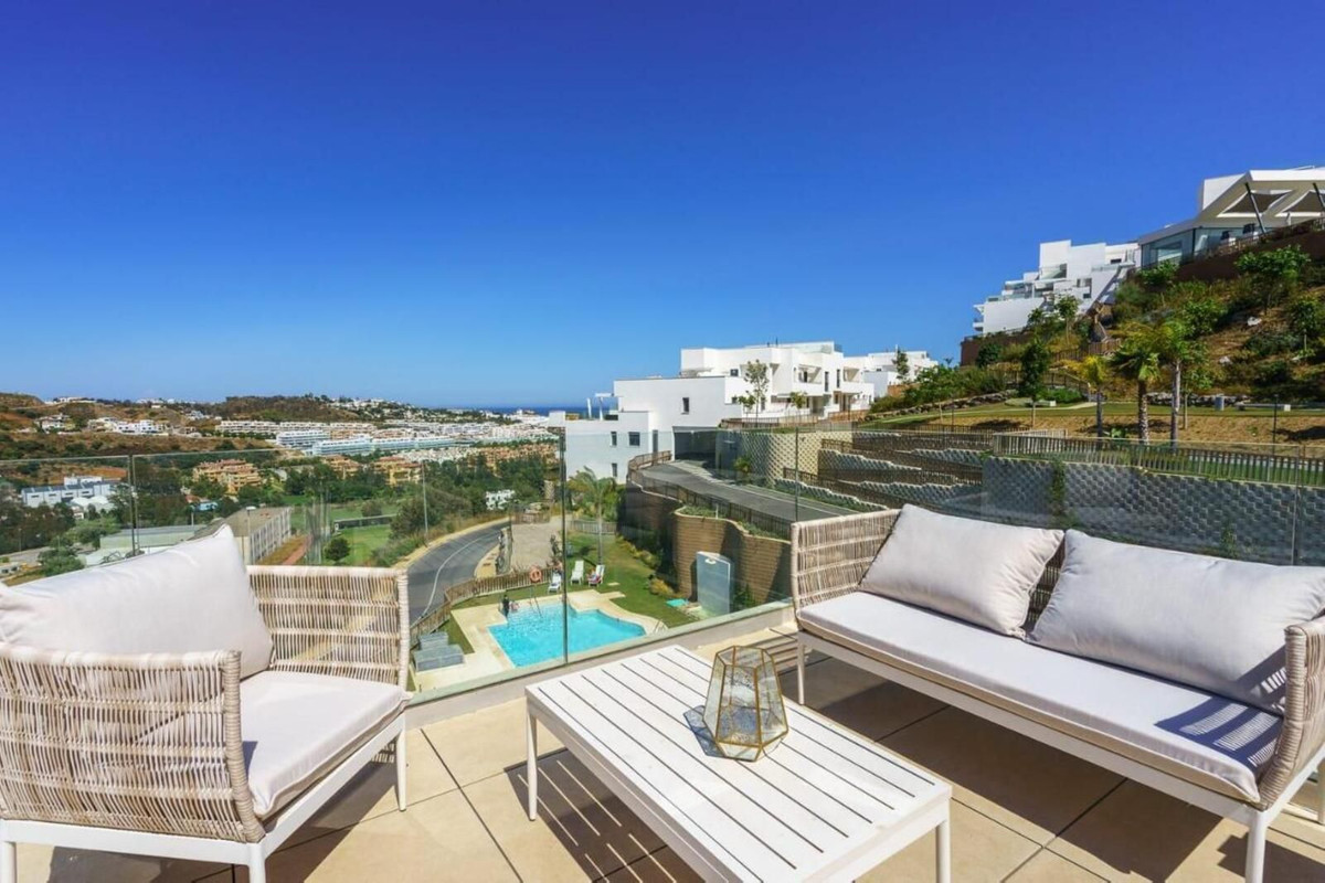 4 Bed, 3 Bath, ApartmentFor Sale, La Cala de Mijas, Malaga