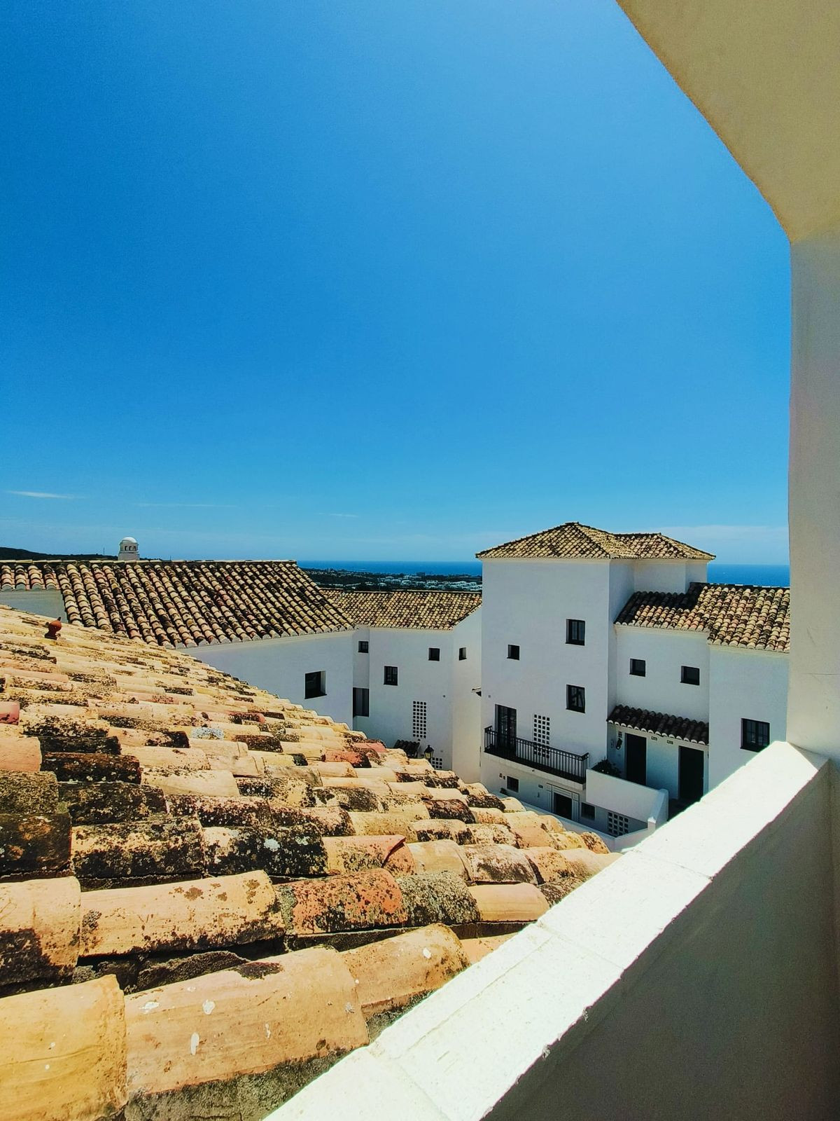 4 Bed, 3 Bath, ApartmentFor Sale, Los Monteros, Malaga