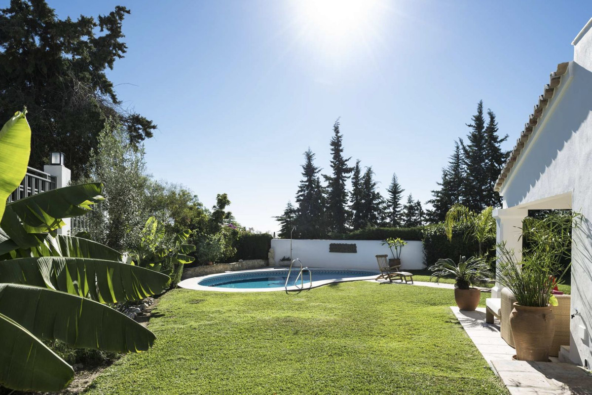 3 Bed, 2 Bath, HouseFor Sale, La Quinta, Malaga
