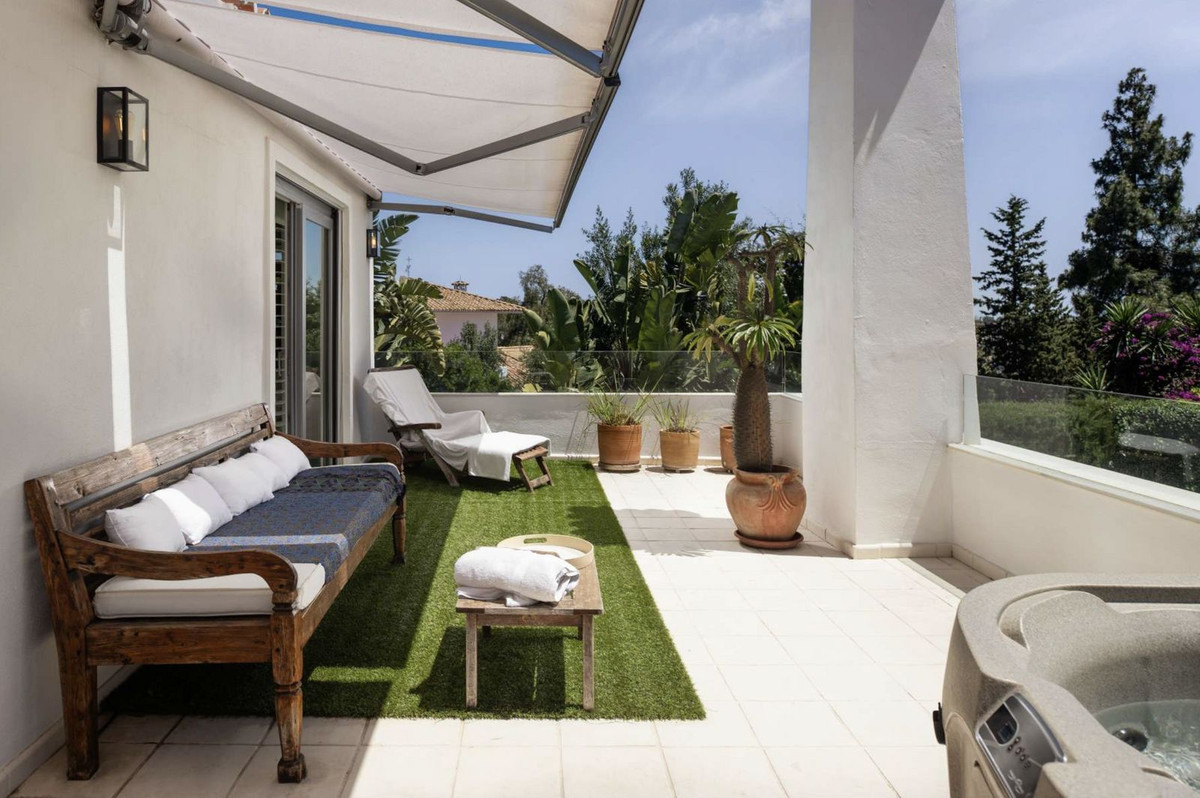 3 Bed, 2 Bath, HouseFor Sale, La Quinta, Malaga