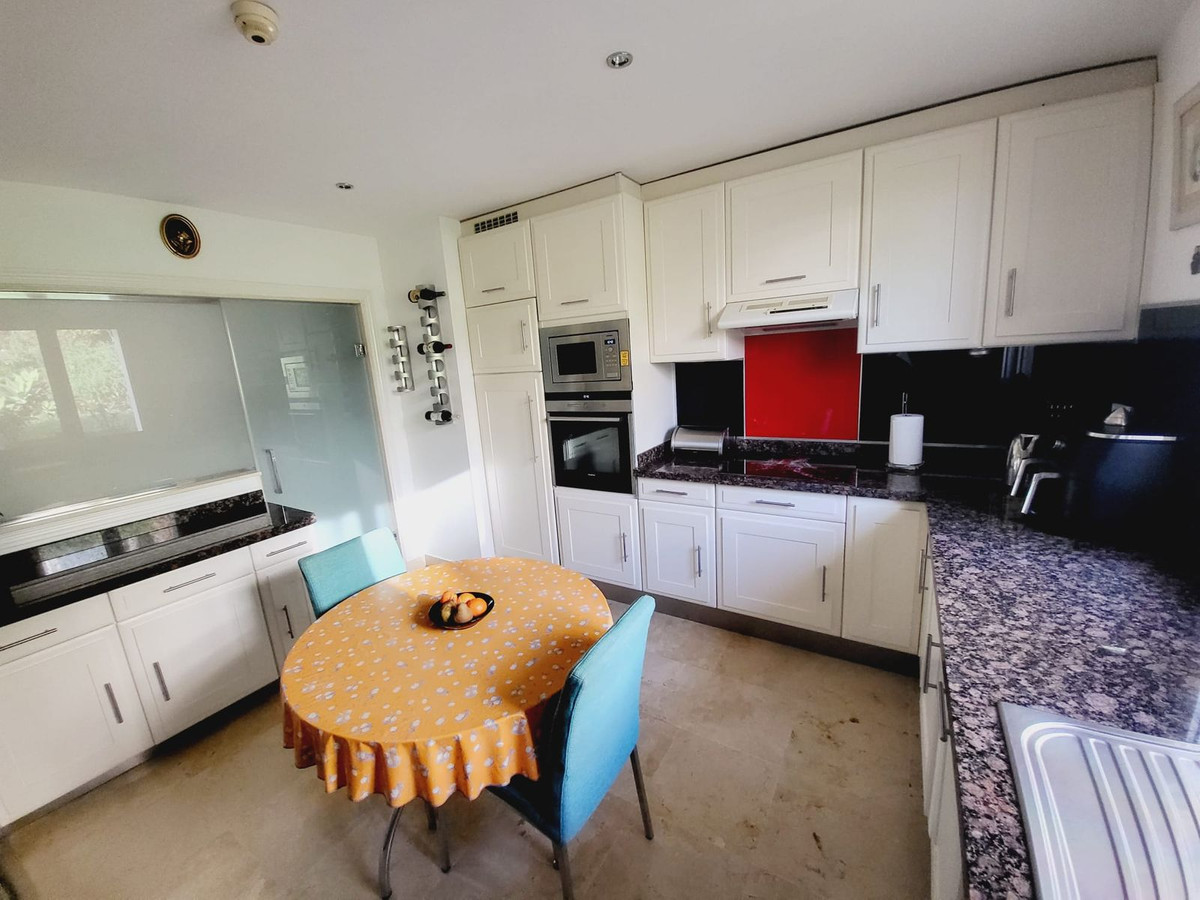 2 Bed, 2 Bath, ApartmentFor Sale, Riviera Del Sol, Malaga