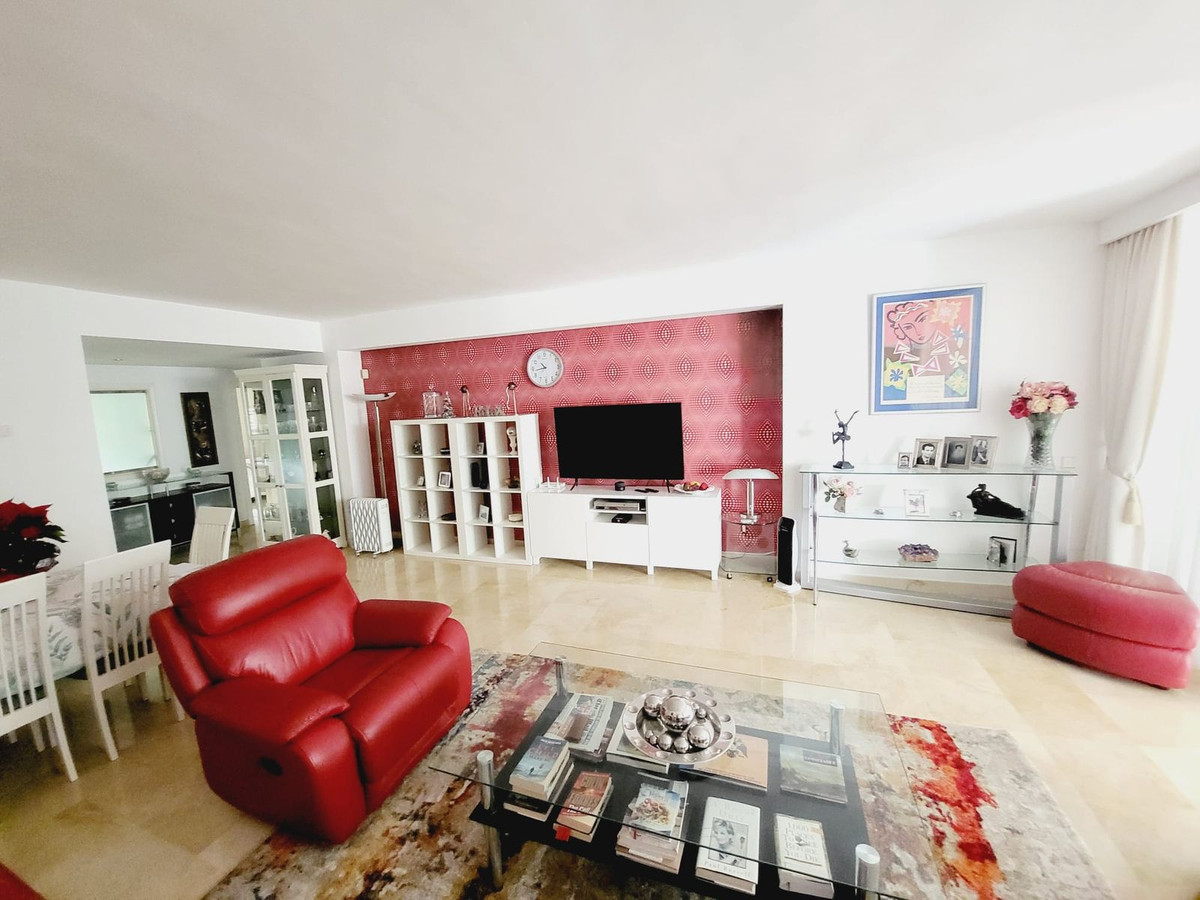 2 Bed, 2 Bath, ApartmentFor Sale, Riviera Del Sol, Malaga
