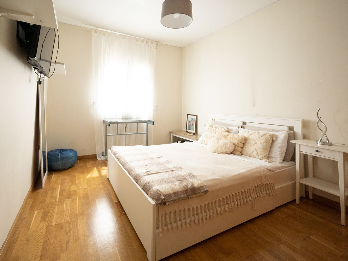 2 Bed, 1 Bath, ApartmentFor Sale, Marbella, Malaga