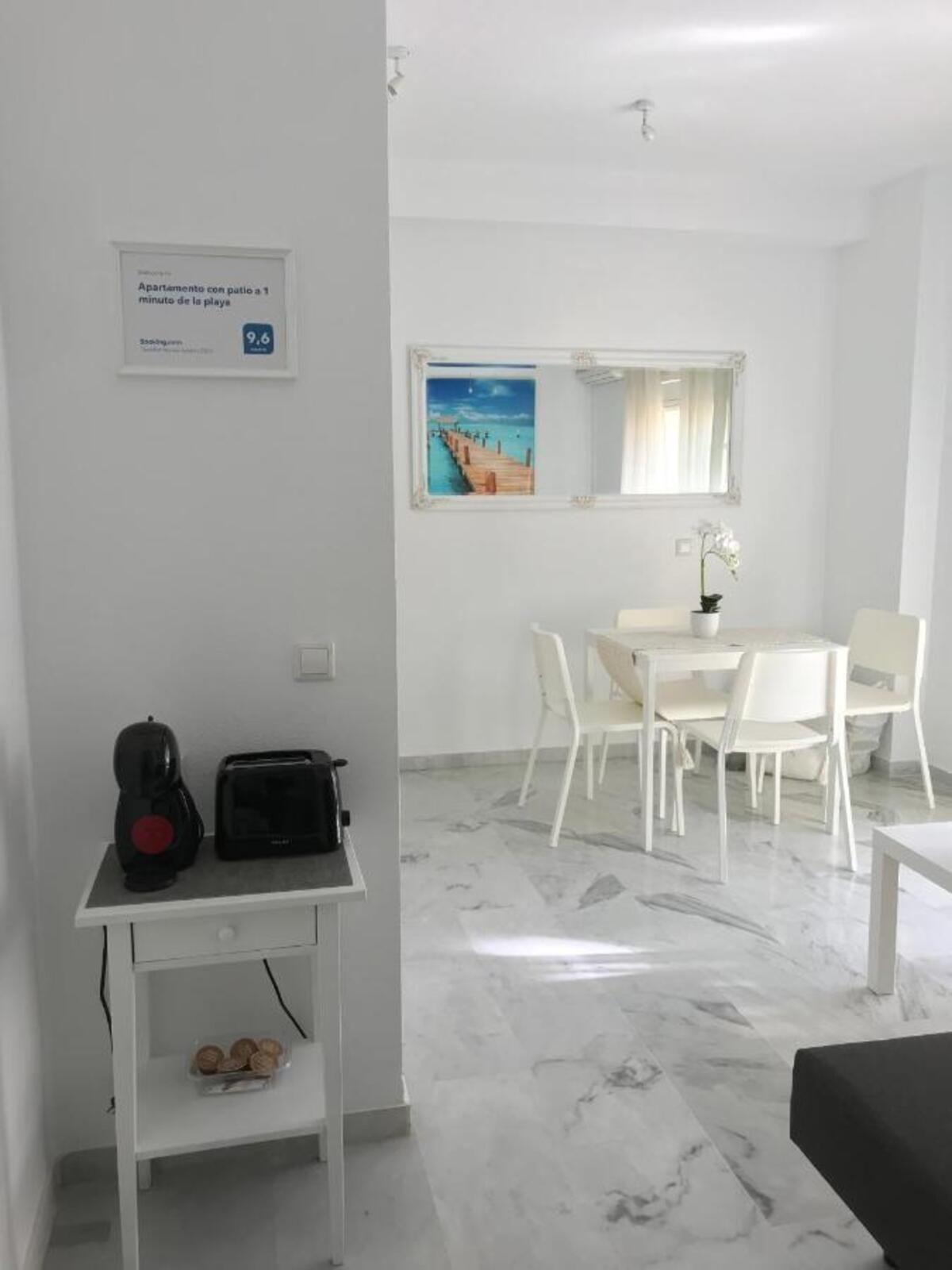1 Bed, 1 Bath, ApartmentFor Sale, Fuengirola, Malaga