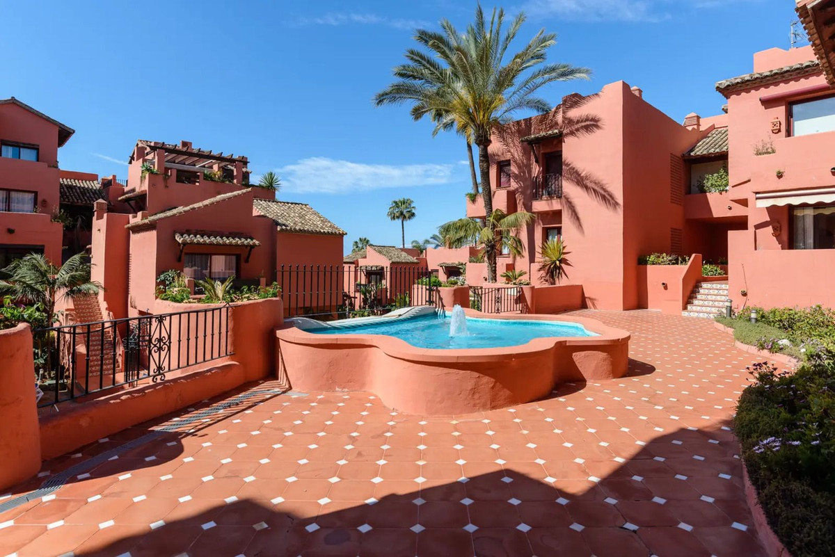 2 Bed, 2 Bath, ApartmentFor Sale, Elviria, Malaga