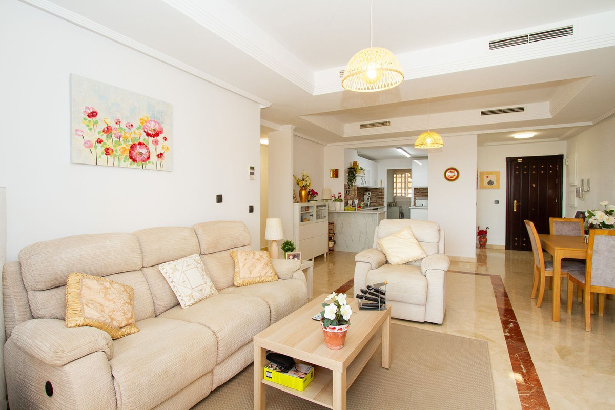 2 Bed, 2 Bath, ApartmentFor Sale, La Mairena, Malaga
