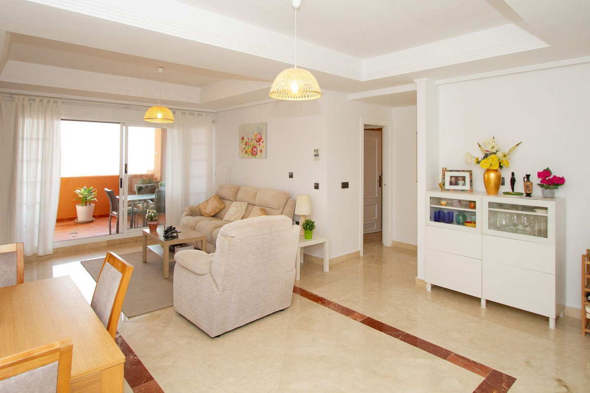 2 Bed, 2 Bath, ApartmentFor Sale, La Mairena, Malaga