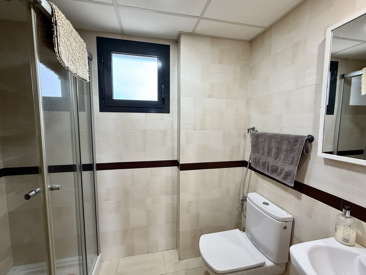 3 Bed, 2 Bath, ApartmentFor Sale, La Cala de Mijas, Malaga