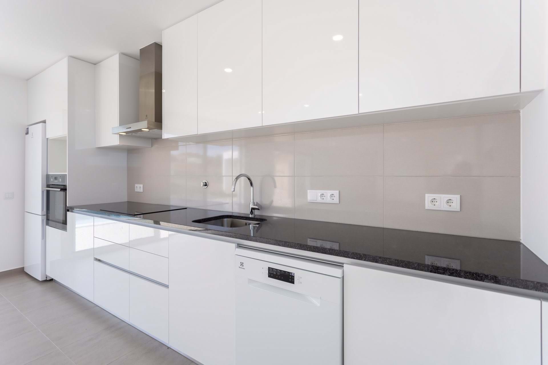 3 Bed, 2 Bath, HouseFor Sale, Caldas da Rainha, Leiria, 2500-568