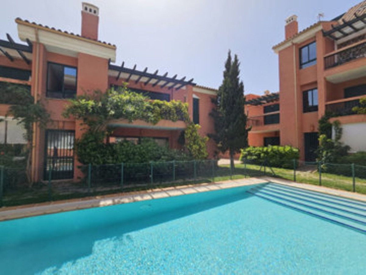 2 Bed, 2 Bath, ApartmentFor Sale, Marbesa, Malaga