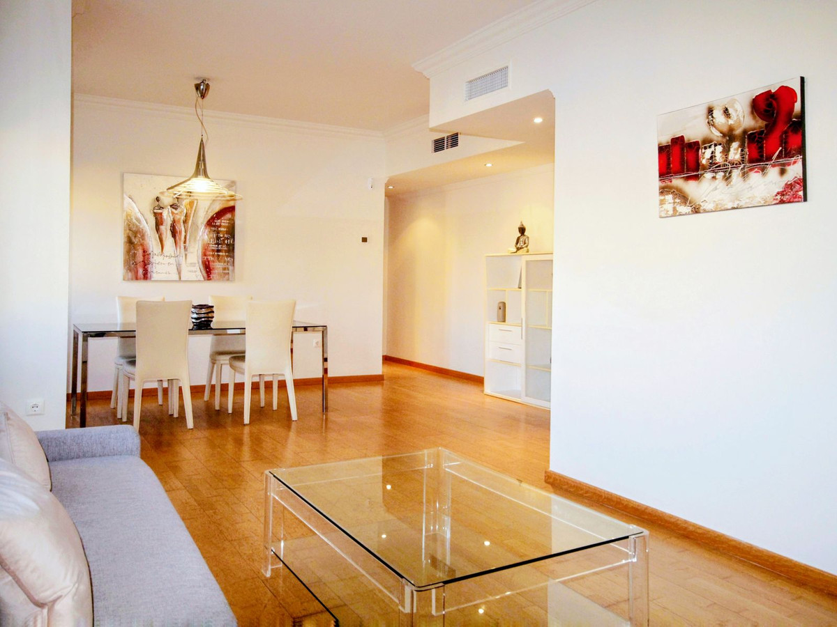 2 Bed, 1 Bath, ApartmentFor Sale, Malaga, Malaga