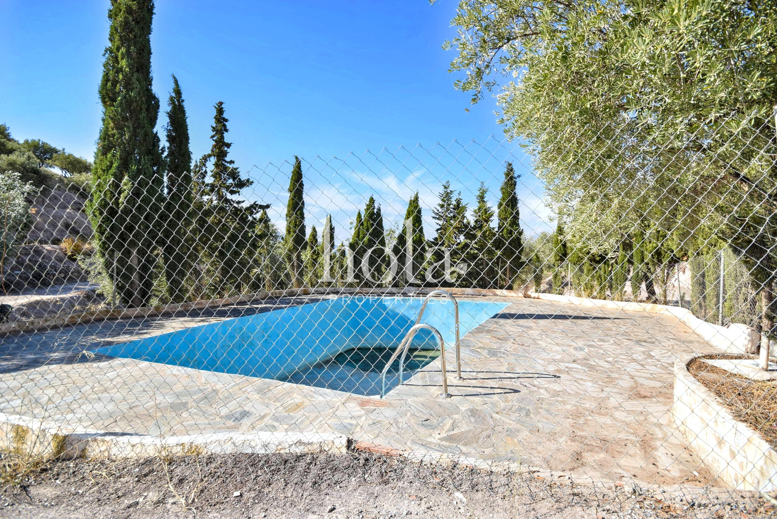 Commercial Property, For Sale