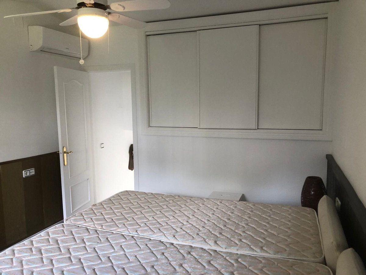 2 Bed, 1 Bath, ApartmentFor Sale, Estepona, Malaga