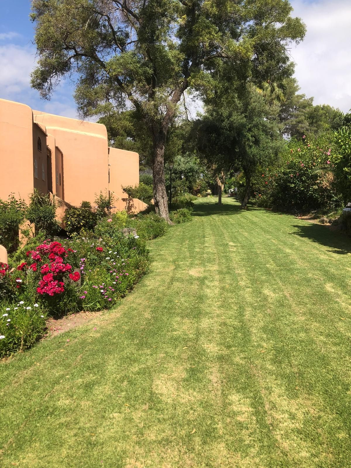 2 Bed, 1 Bath, ApartmentFor Sale, Estepona, Malaga