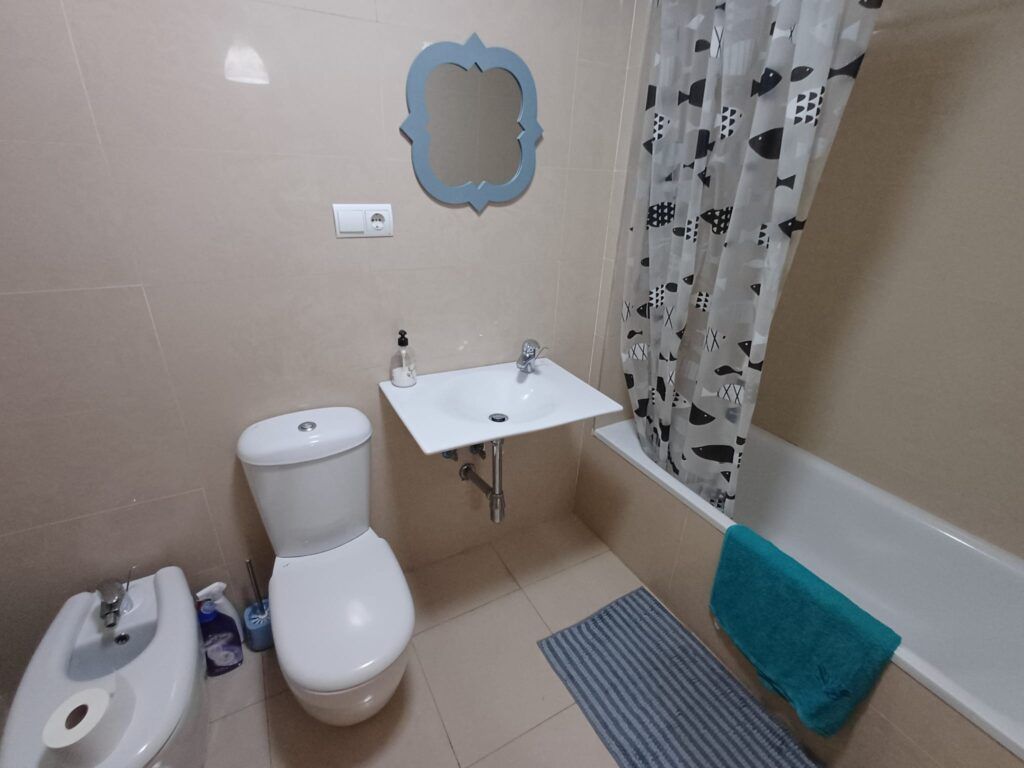 2 Bed, 1 Bath, ApartmentFor Sale, Oliva, Valencia, 46780