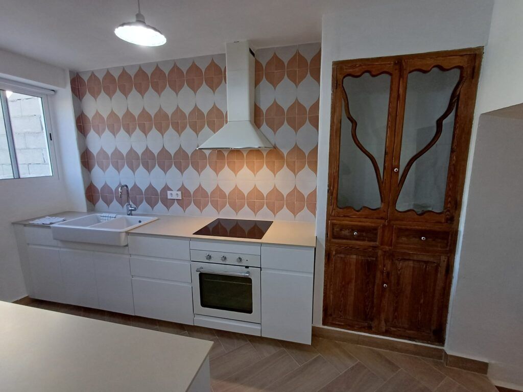 4 Bed, 2 Bath, HouseFor Sale, Oliva, Valencia, 46780