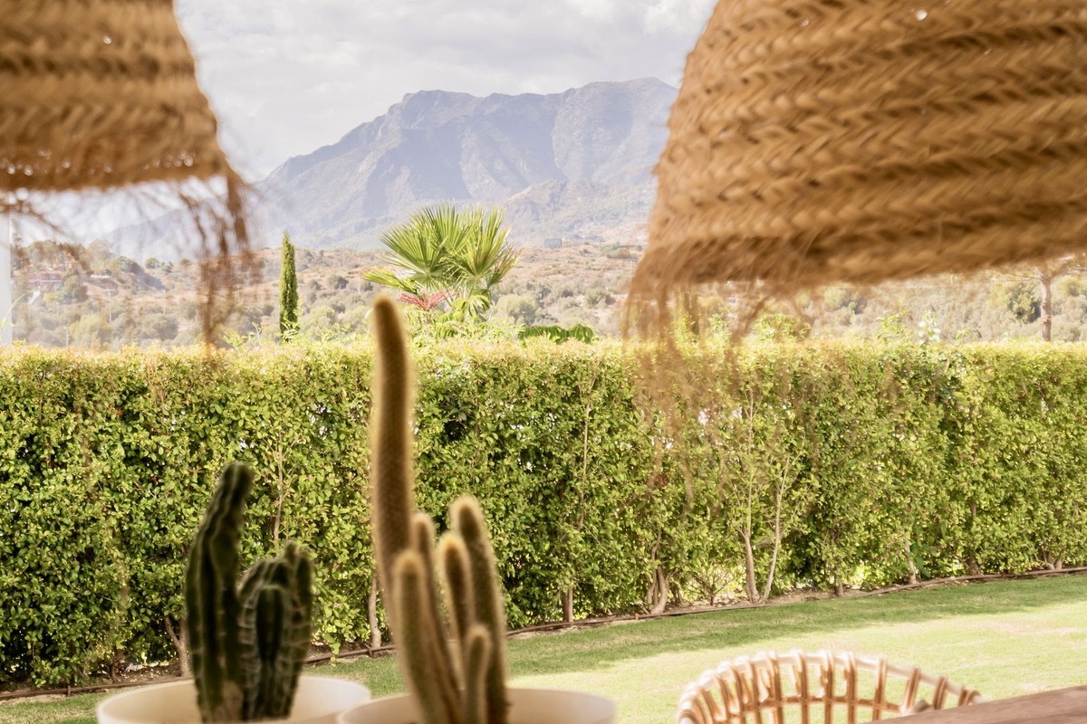 4 Bed, 3 Bath, ApartmentFor Sale, Marbella, Malaga