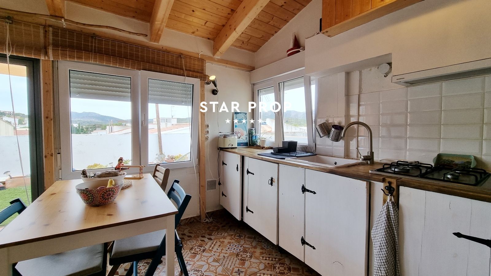 1 Bed, 1 Bath, ApartmentFor Sale, Llançà, Girona