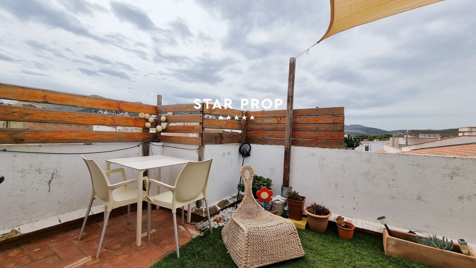 1 Bed, 1 Bath, ApartmentFor Sale, Llançà, Girona