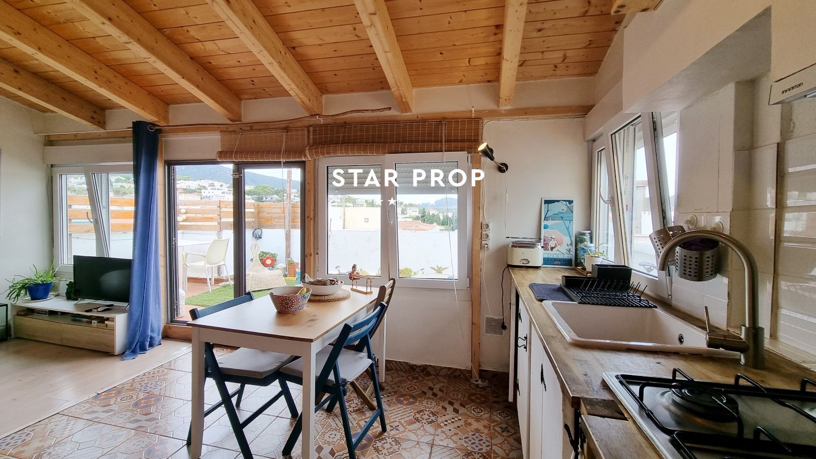 1 Bed, 1 Bath, ApartmentFor Sale, Llançà, Girona