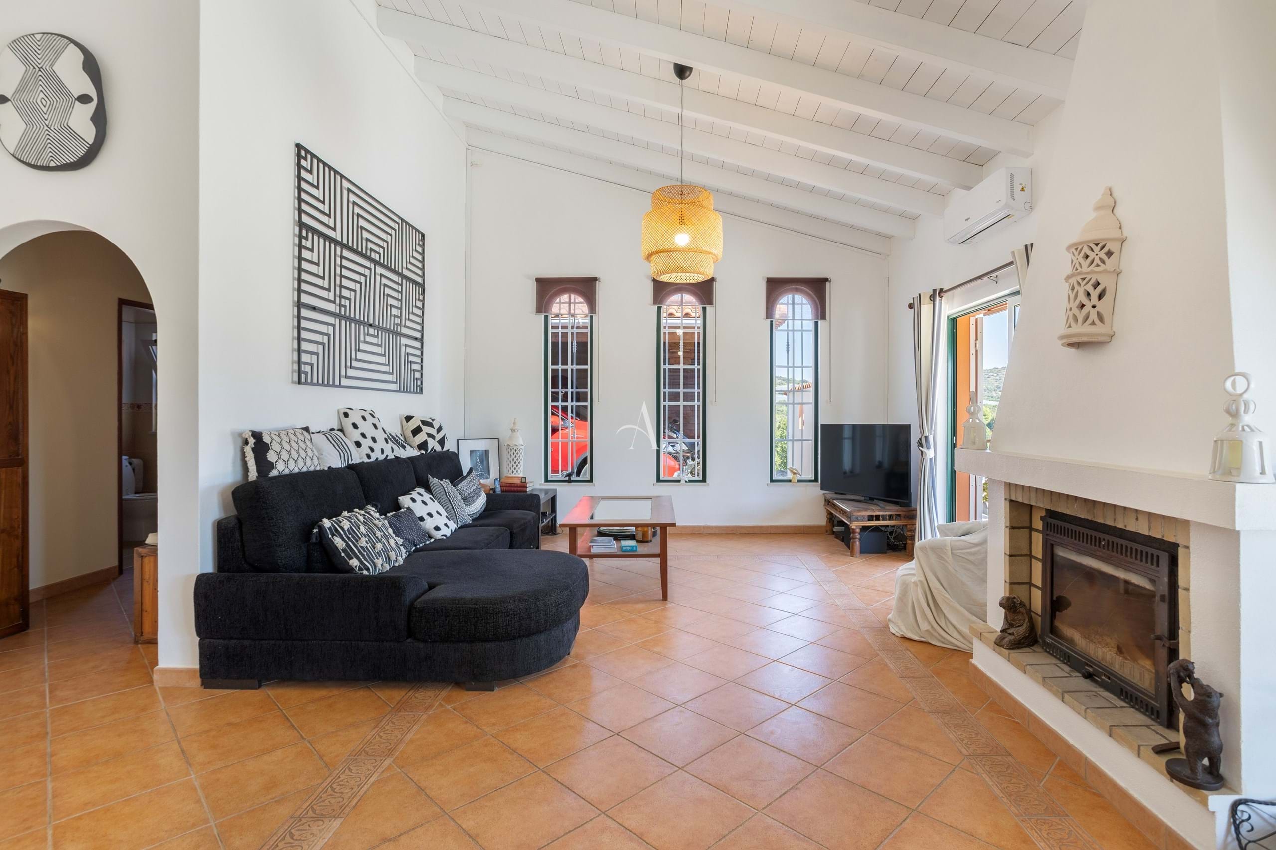 3 Bed, 4 Bath, HouseFor Sale, Santa Barbara de Nexe, Faro, Faro