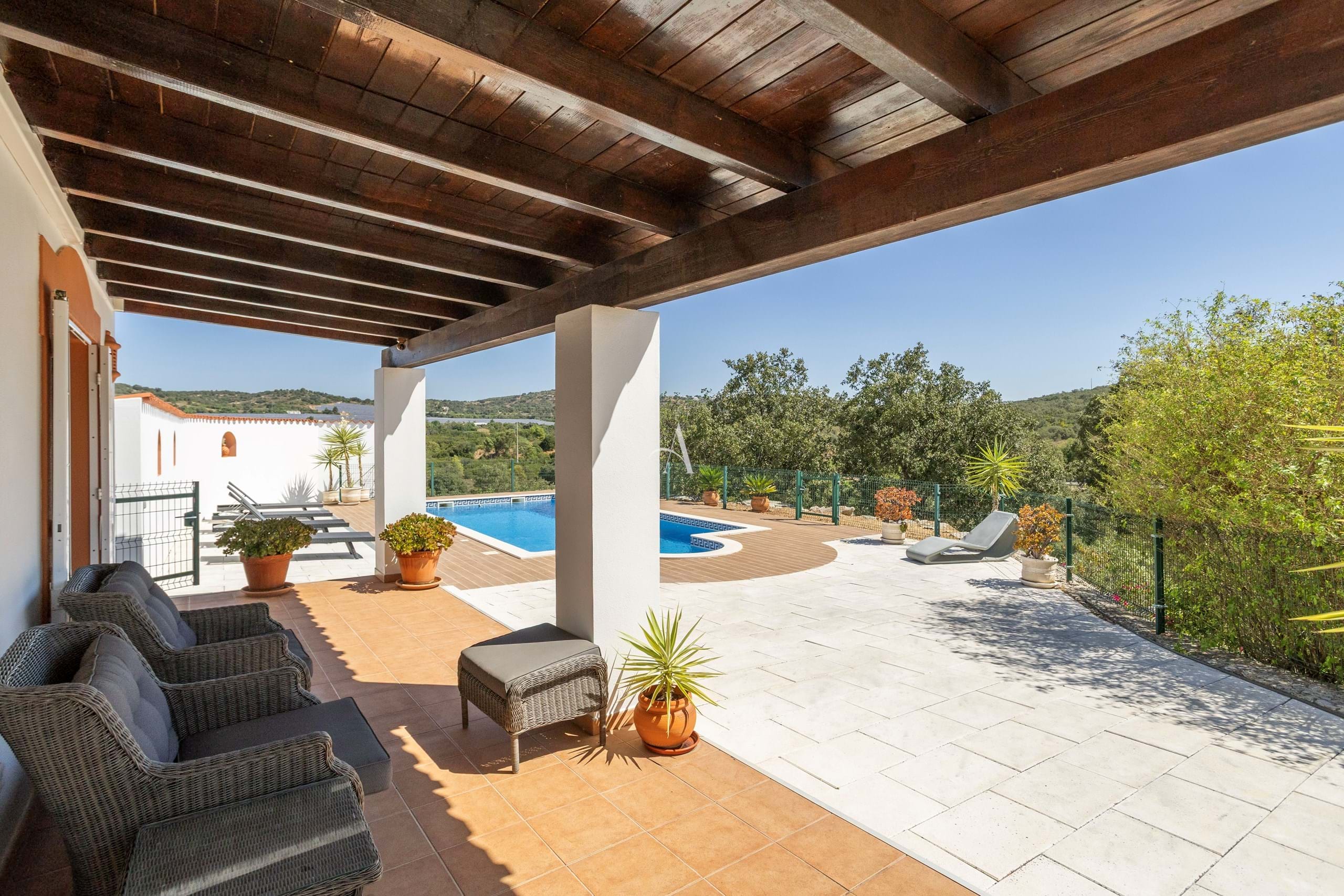 3 Bed, 4 Bath, HouseFor Sale, Santa Barbara de Nexe, Faro, Faro