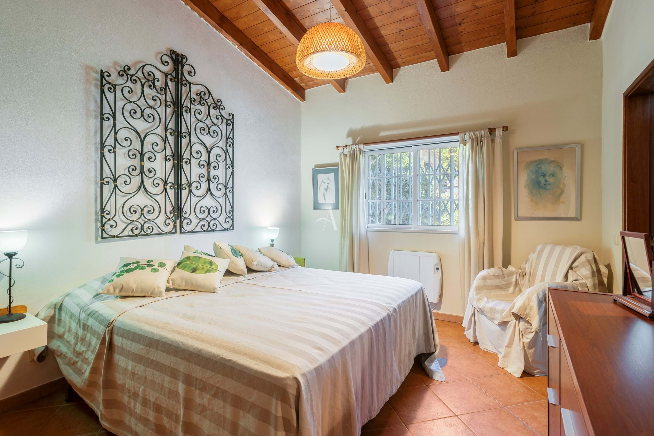 3 Bed, 4 Bath, HouseFor Sale, Santa Barbara de Nexe, Faro, Faro