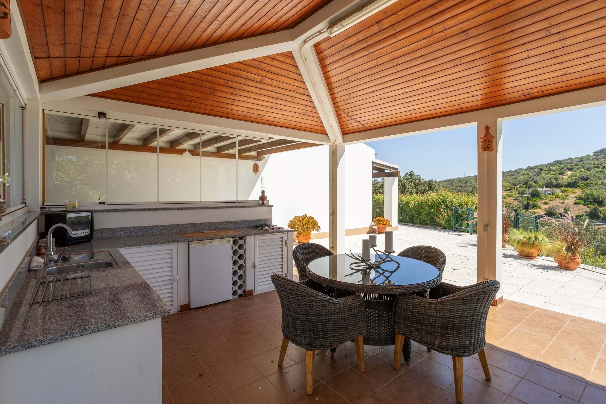3 Bed, 4 Bath, HouseFor Sale, Santa Barbara de Nexe, Faro, Faro