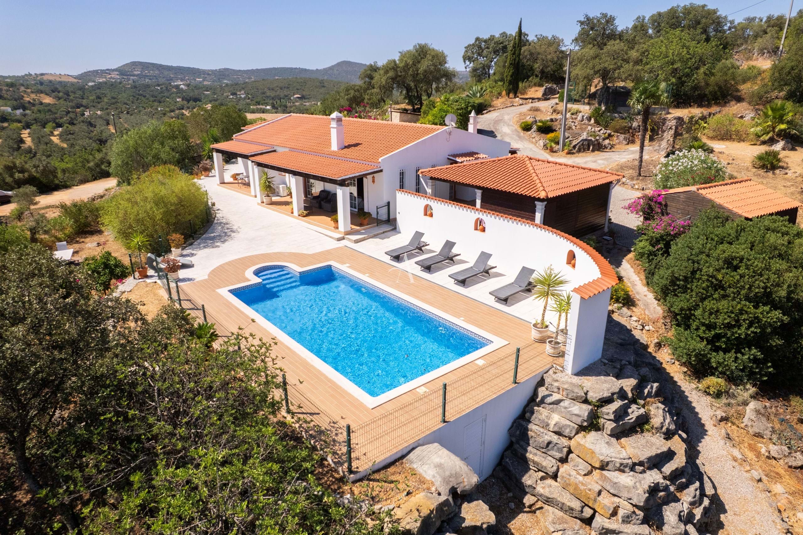 3 Bed, 4 Bath, HouseFor Sale, Santa Barbara de Nexe, Faro, Faro