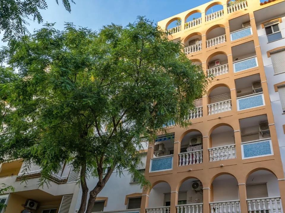 3 Bed, 2 Bath, ApartmentFor Sale, Denia, Alicante