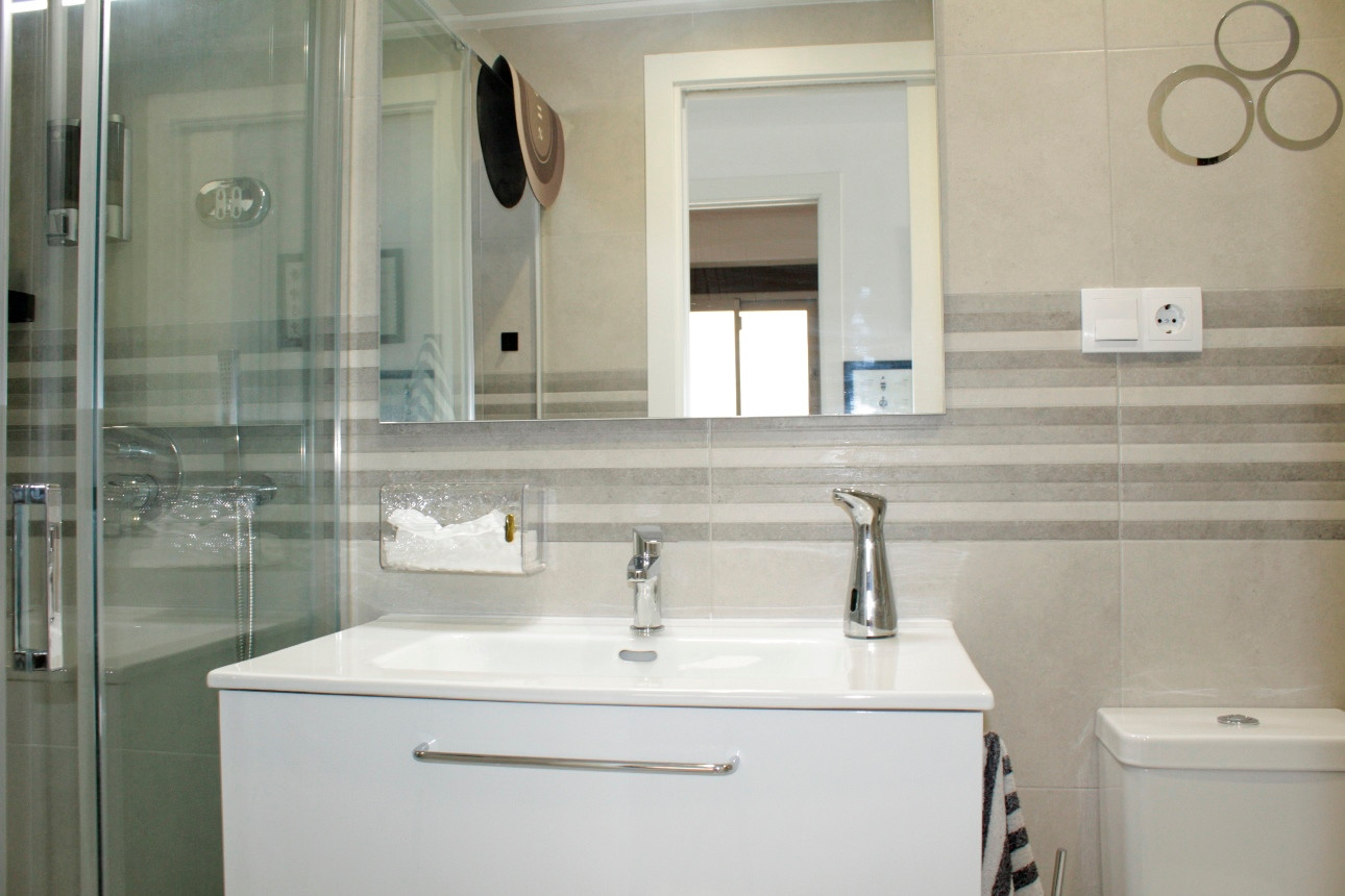 2 Bed, 2 Bath, ApartmentFor Sale, Orihuela Costa, Alicante