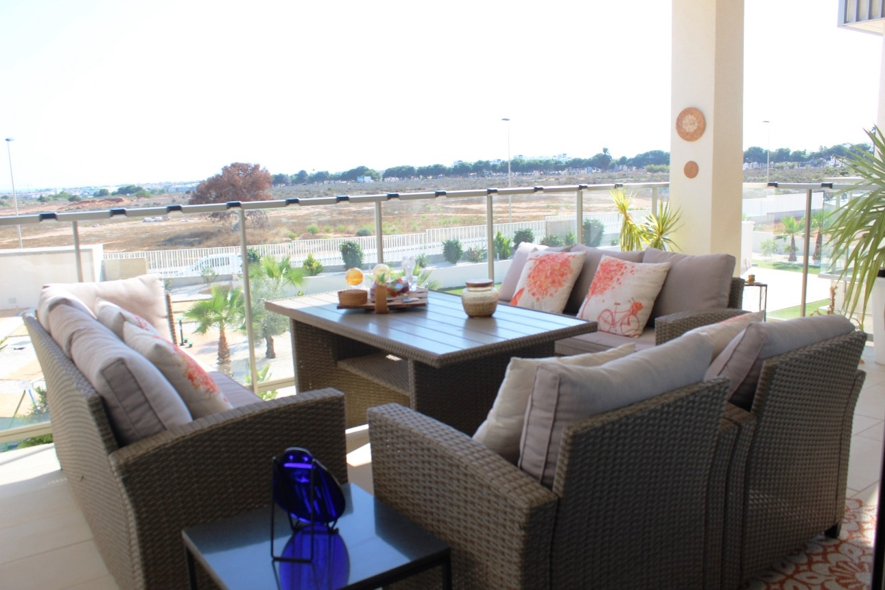 2 Bed, 2 Bath, ApartmentFor Sale, Orihuela Costa, Alicante