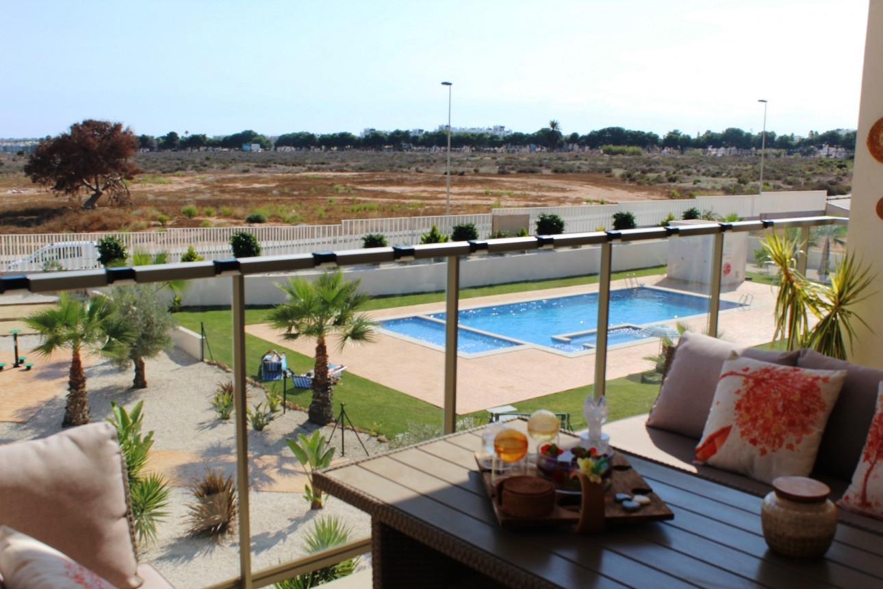 2 Bed, 2 Bath, ApartmentFor Sale, Orihuela Costa, Alicante