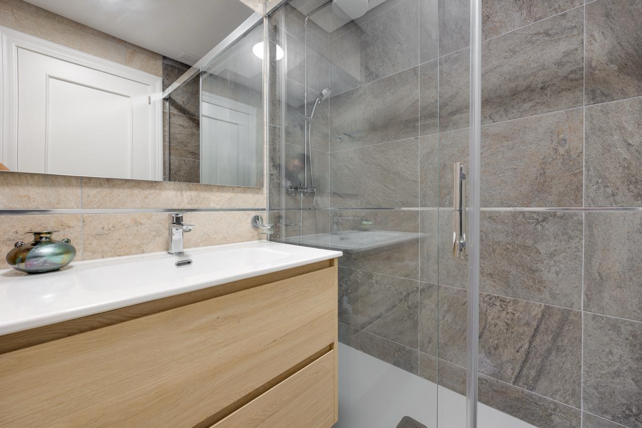 2 Bed, 1 Bath, ApartmentFor Sale, Orihuela Costa, Alicante